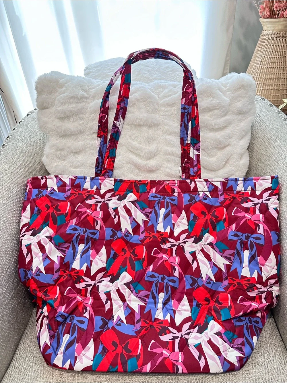 Vera Bradley Grand Tote in Bow Show Quilted Ribbon-Print Tote
